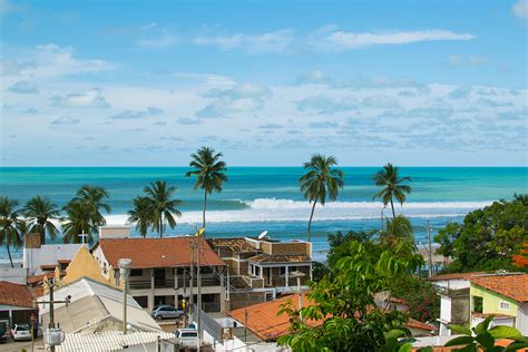  Praia da Pipa: หาดทรายสีทองและคลื่นที่สมบูรณ์แบบสำหรับเซิร์ฟ